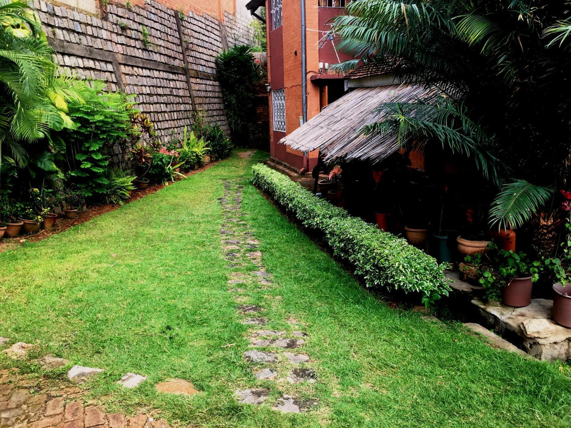 Le Fumoir Guest House Familiale Antananarivo Eksteriør billede